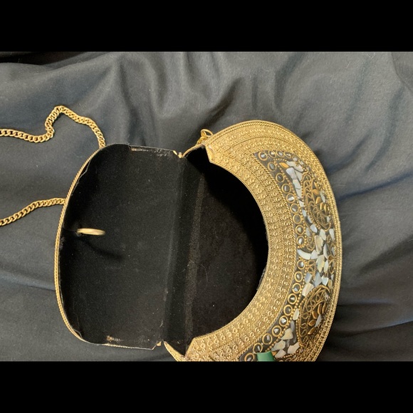 Metal Embellished Bag - Picture 9 of 9